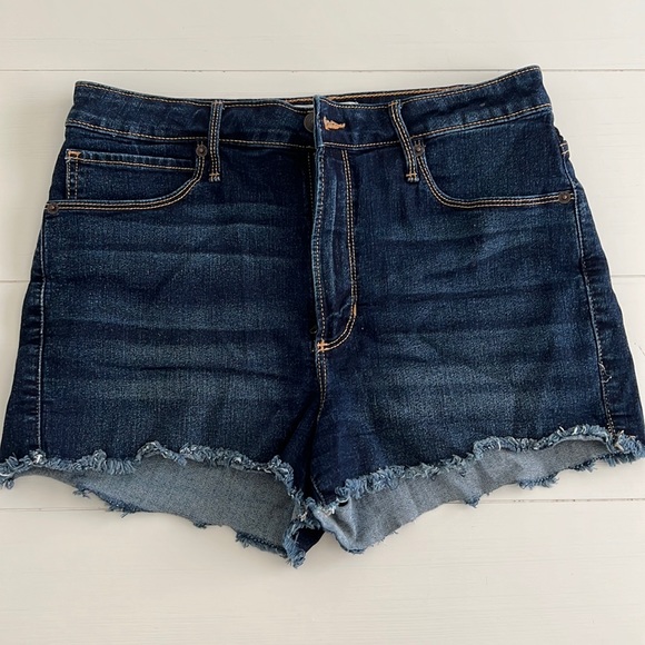 Abercrombie & Fitch Pants - Abercrombie High-rise Cutoff Denim Shorts